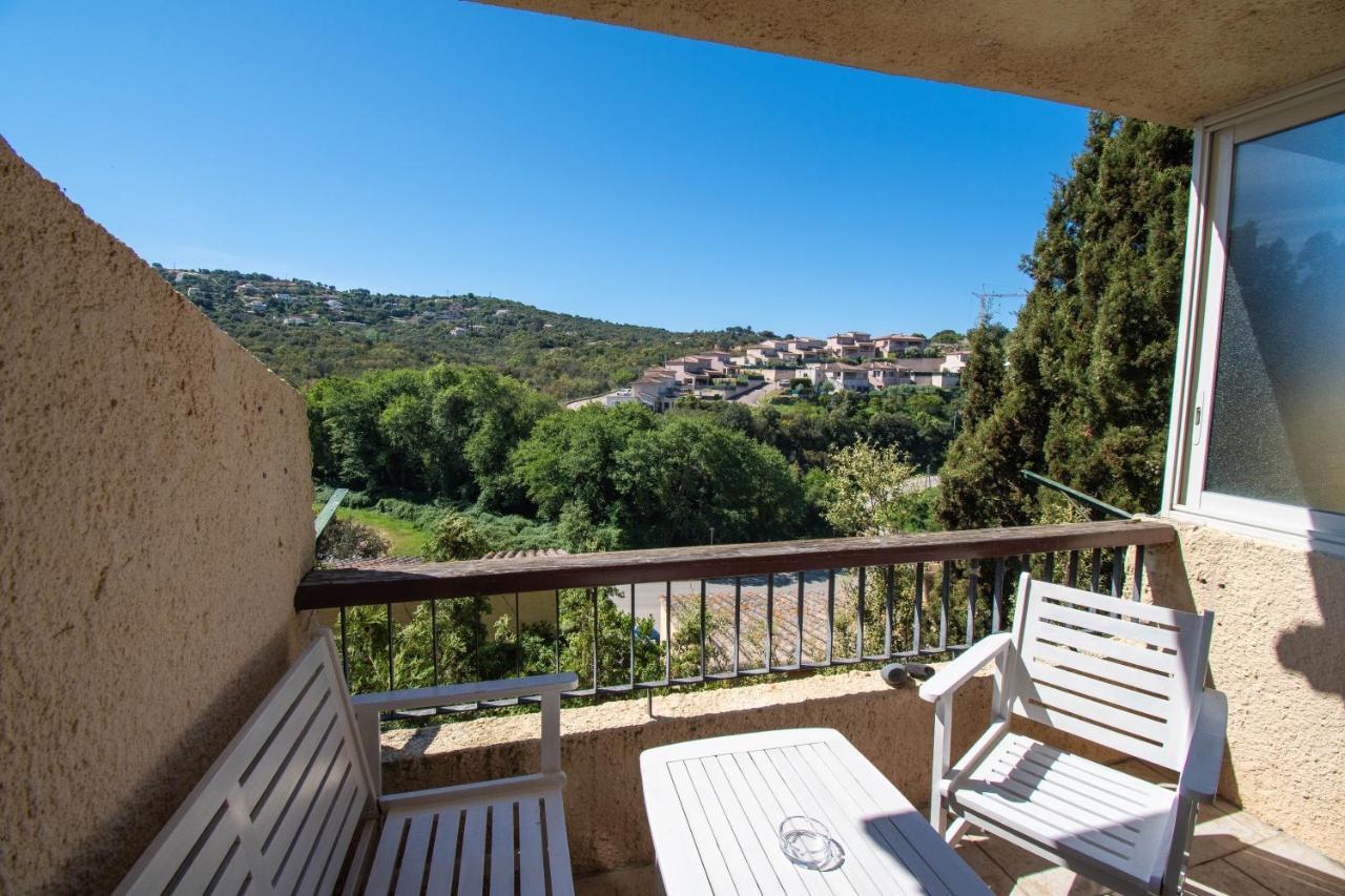 Porticcio - T2 Avec Piscine A 2 Minutes De La Plage Apartman Grosseto-Prugna Kültér fotó