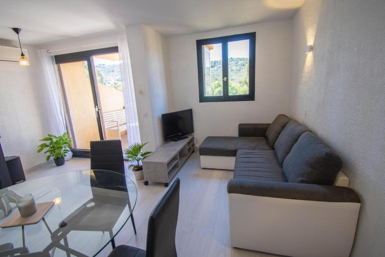 Porticcio - T2 Avec Piscine A 2 Minutes De La Plage Apartman Grosseto-Prugna Kültér fotó